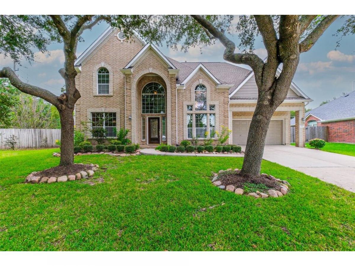 Picture of Home For Sale in Sugar Land, Texas, United States