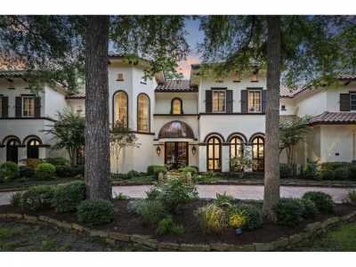 Home For Sale in The Woodlands, Texas