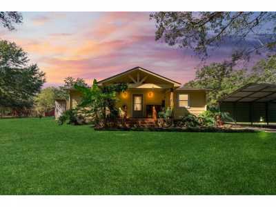 Home For Sale in Waller, Texas