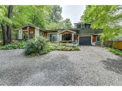 Home For Sale in Gatlinburg, Tennessee