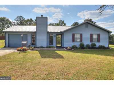 Home For Sale in Loganville, Georgia