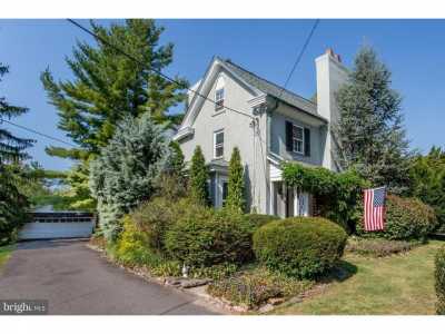 Home For Sale in Schwenksville, Pennsylvania