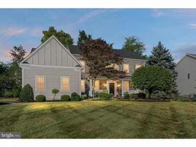 Home For Sale in Yardley, Pennsylvania