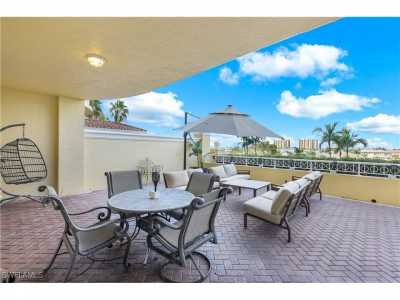 Home For Sale in Cape Coral, Florida