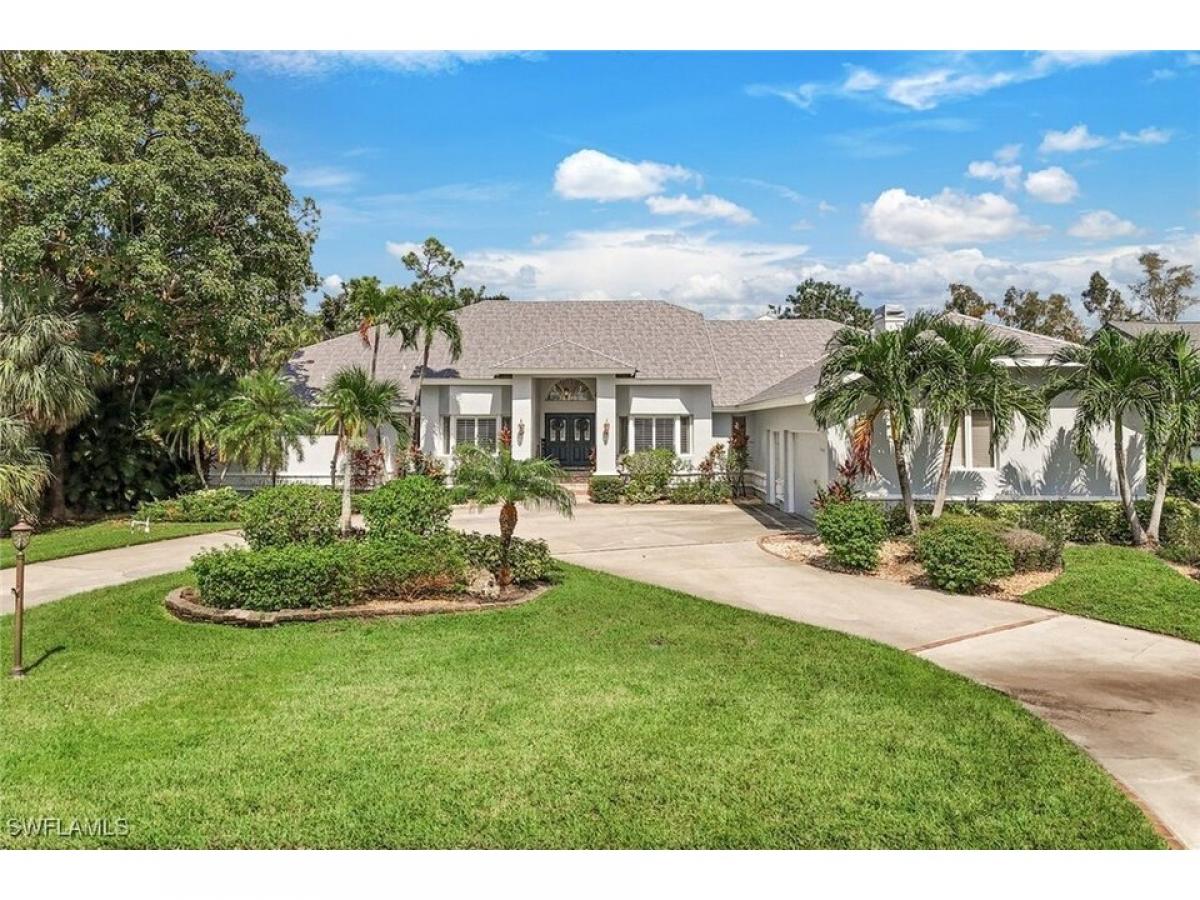 Picture of Home For Sale in Fort Myers, Florida, United States