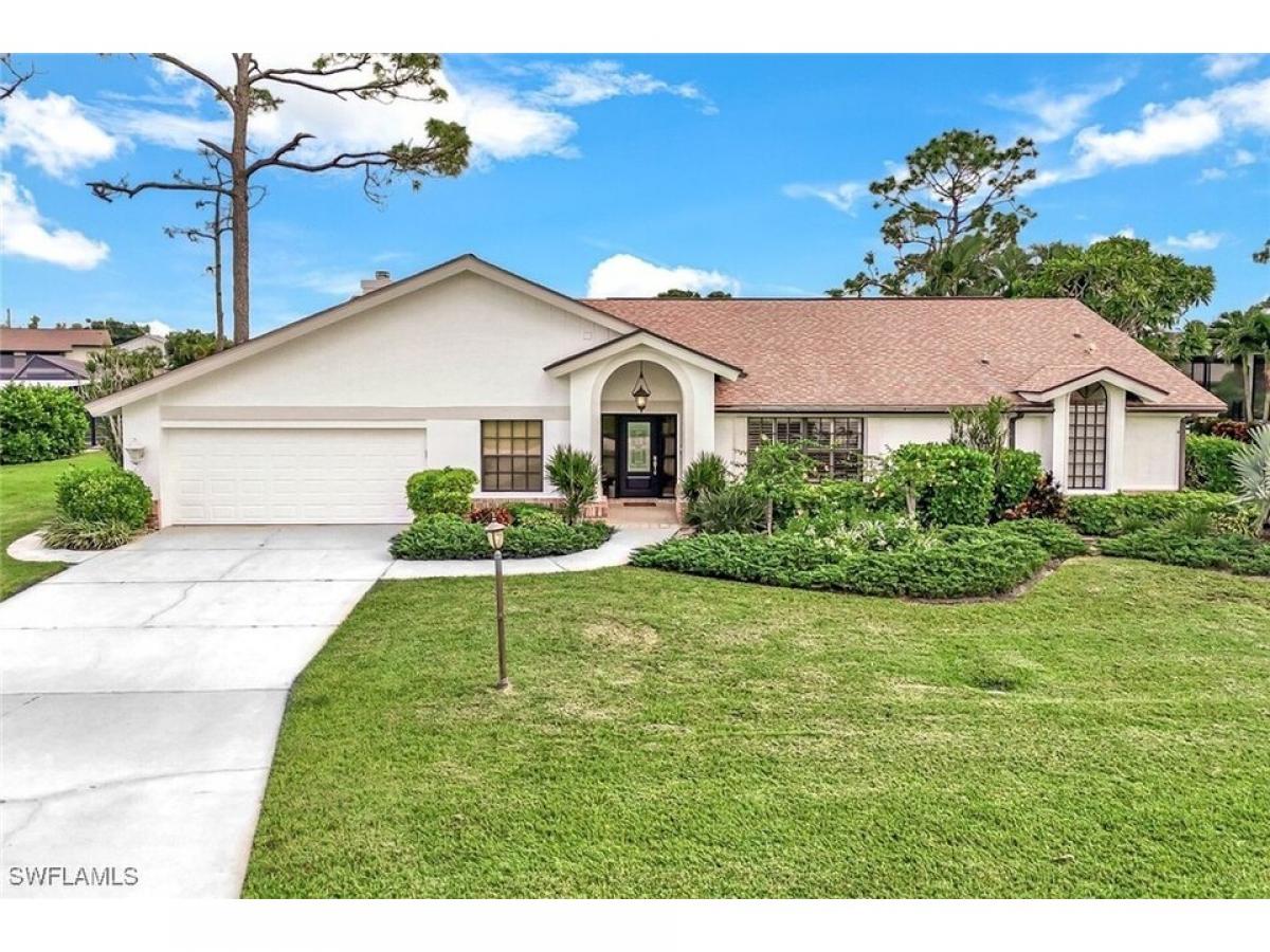 Picture of Home For Sale in Fort Myers, Florida, United States