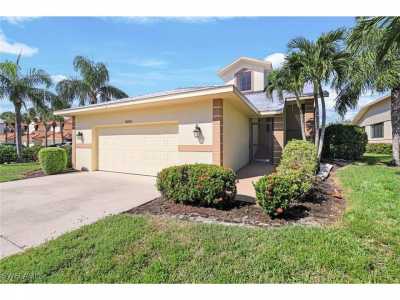 Home For Sale in Fort Myers, Florida