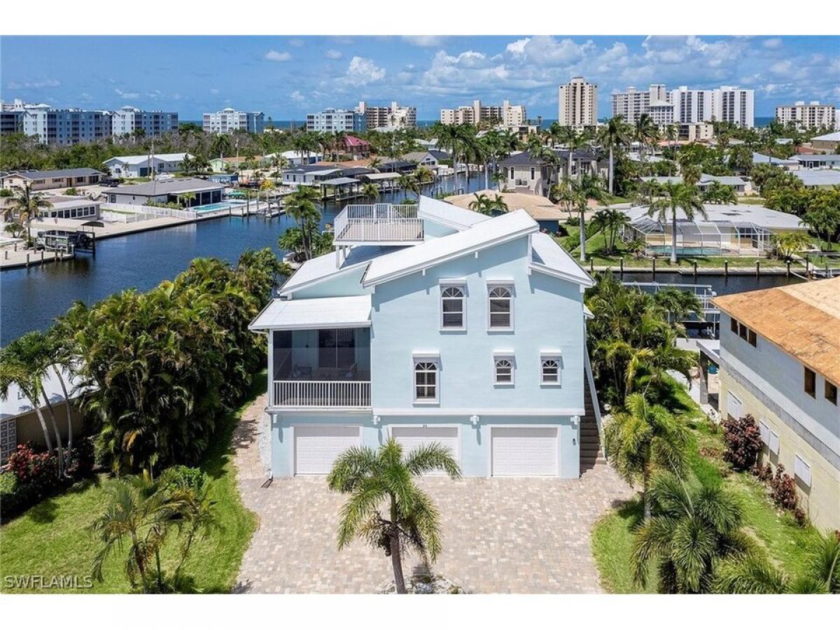 Picture of Home For Sale in Fort Myers Beach, Florida, United States