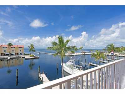 Home For Sale in Plantation Key, Florida