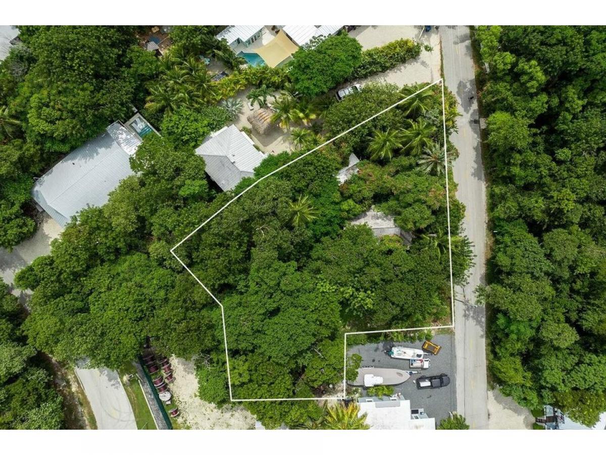 Picture of Residential Land For Sale in Key Largo, Florida, United States