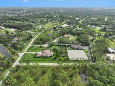 Home For Sale in Lake Worth, Florida