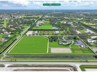 Home For Sale in Wellington, Florida