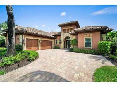 Home For Sale in Naples, Florida