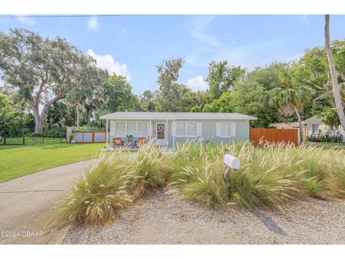 Picture of Home For Sale in Edgewater, Florida, United States