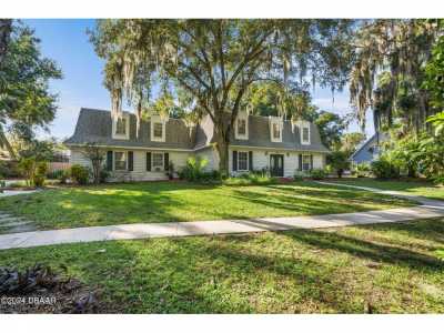 Home For Sale in Ormond Beach, Florida