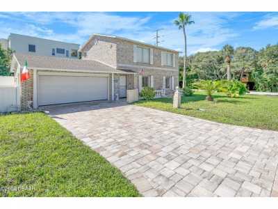 Home For Sale in Ponce Inlet, Florida