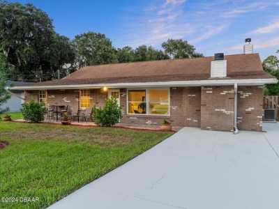 Home For Sale in Port Orange, Florida