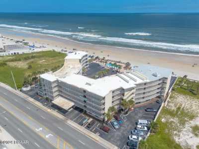 Home For Sale in Daytona Beach, Florida