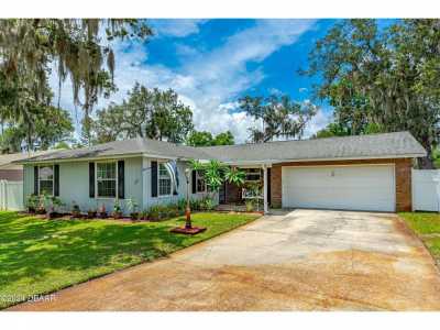 Home For Sale in Ormond Beach, Florida