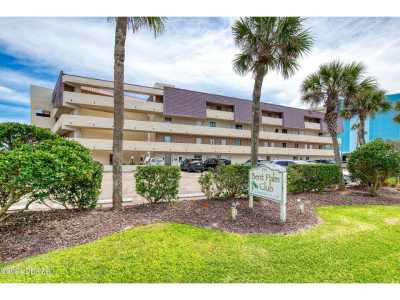 Home For Sale in Ormond Beach, Florida