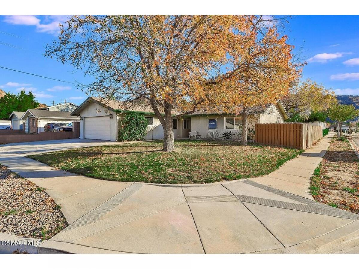 Picture of Home For Sale in Simi Valley, California, United States