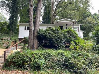 Home For Sale in Rutherfordton, North Carolina