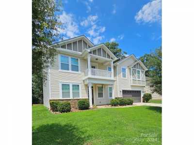 Home For Sale in Charlotte, North Carolina