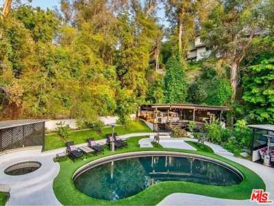 Home For Sale in Los Angeles, California