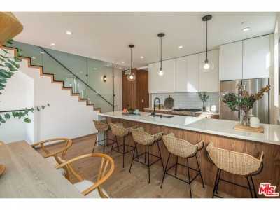 Home For Sale in Los Angeles, California