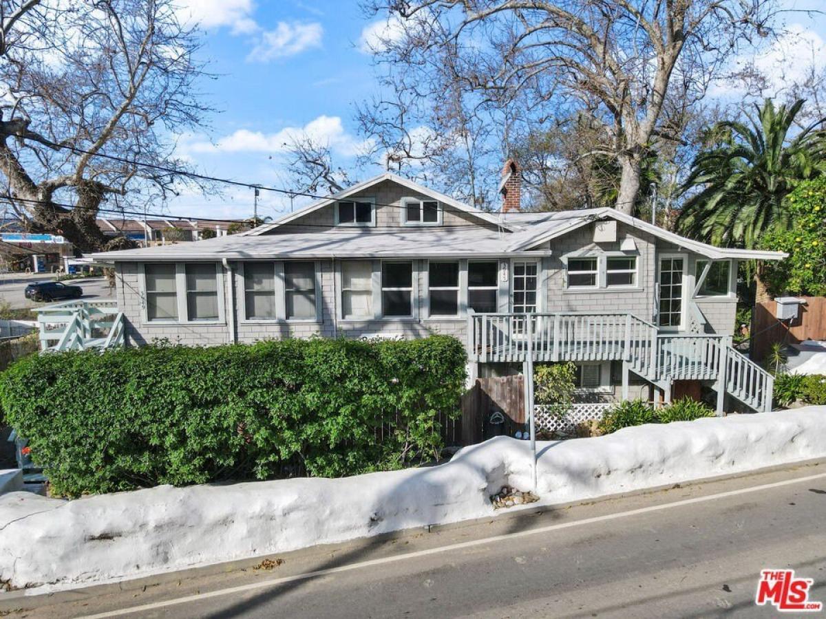 Picture of Home For Sale in Malibu, California, United States