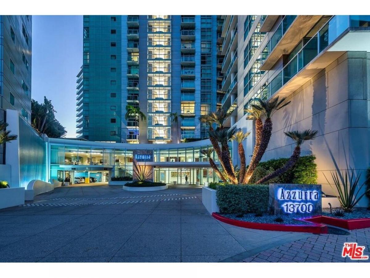 Picture of Home For Sale in Marina del Rey, California, United States