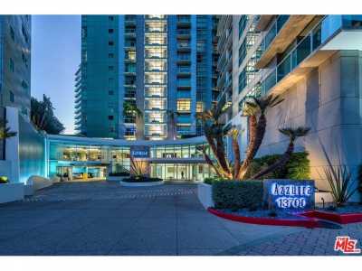 Home For Sale in Marina del Rey, California