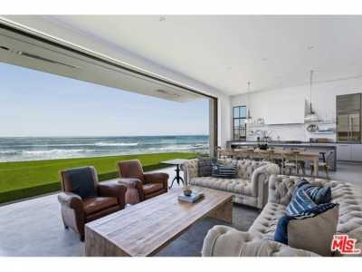 Home For Sale in Malibu, California