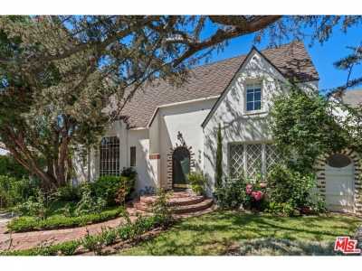 Home For Sale in Los Angeles, California