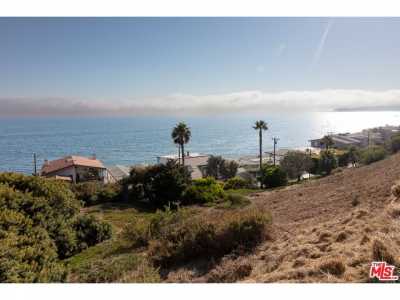 Residential Land For Sale in Malibu, California