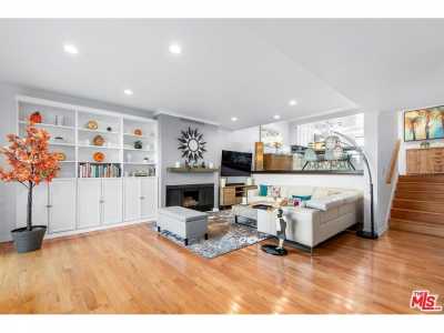 Home For Sale in Marina del Rey, California