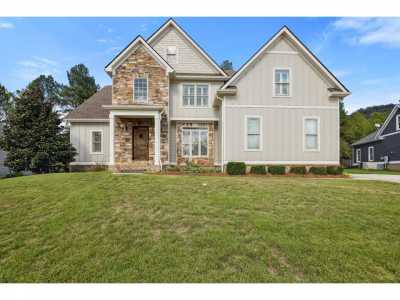 Home For Sale in Ooltewah, Tennessee