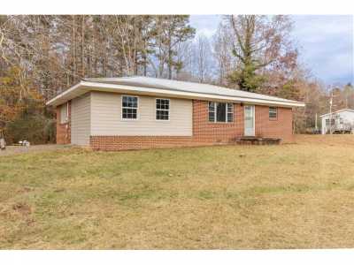 Home For Rent in Crandall, Georgia