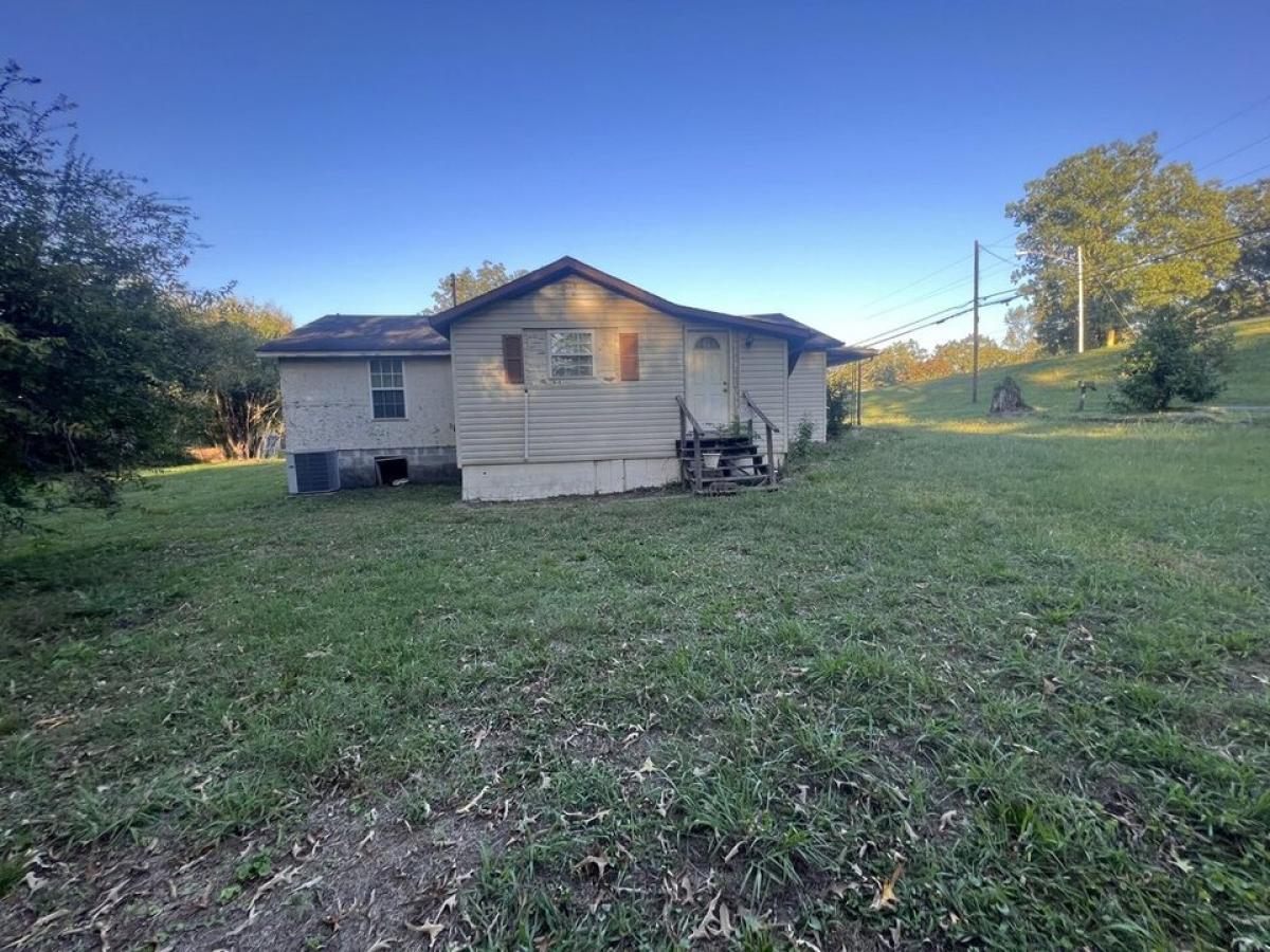 Picture of Home For Sale in Bridgeport, Alabama, United States