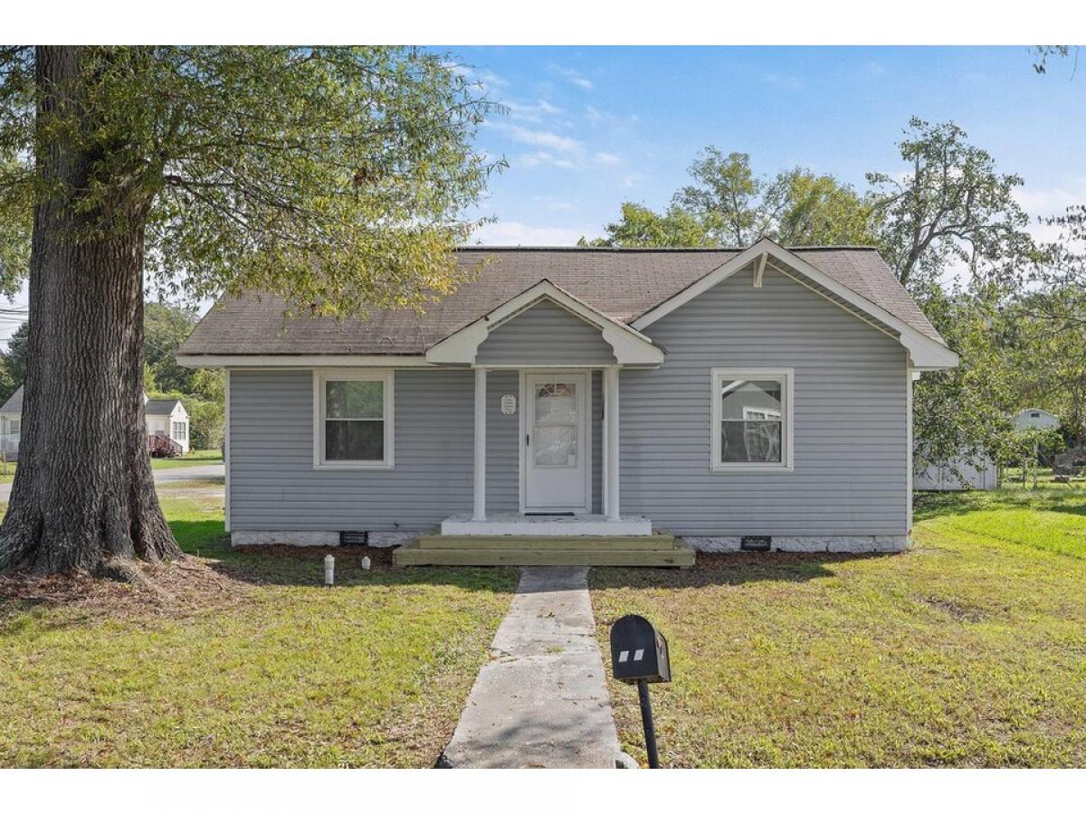 Picture of Home For Sale in Rossville, Georgia, United States