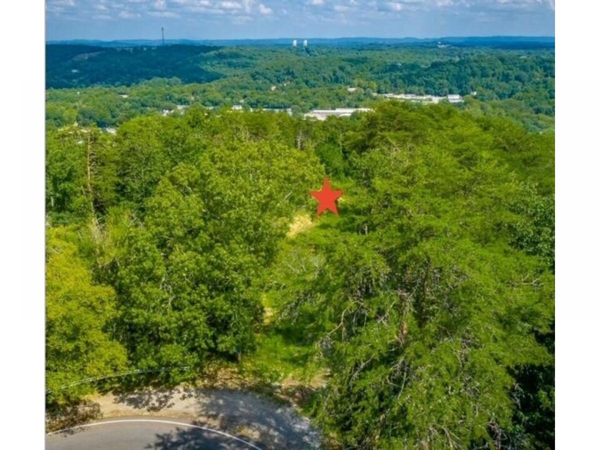 Picture of Residential Land For Sale in Soddy Daisy, Tennessee, United States