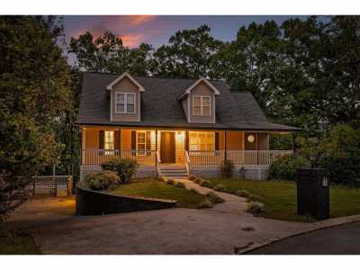 Home For Sale in Soddy Daisy, Tennessee