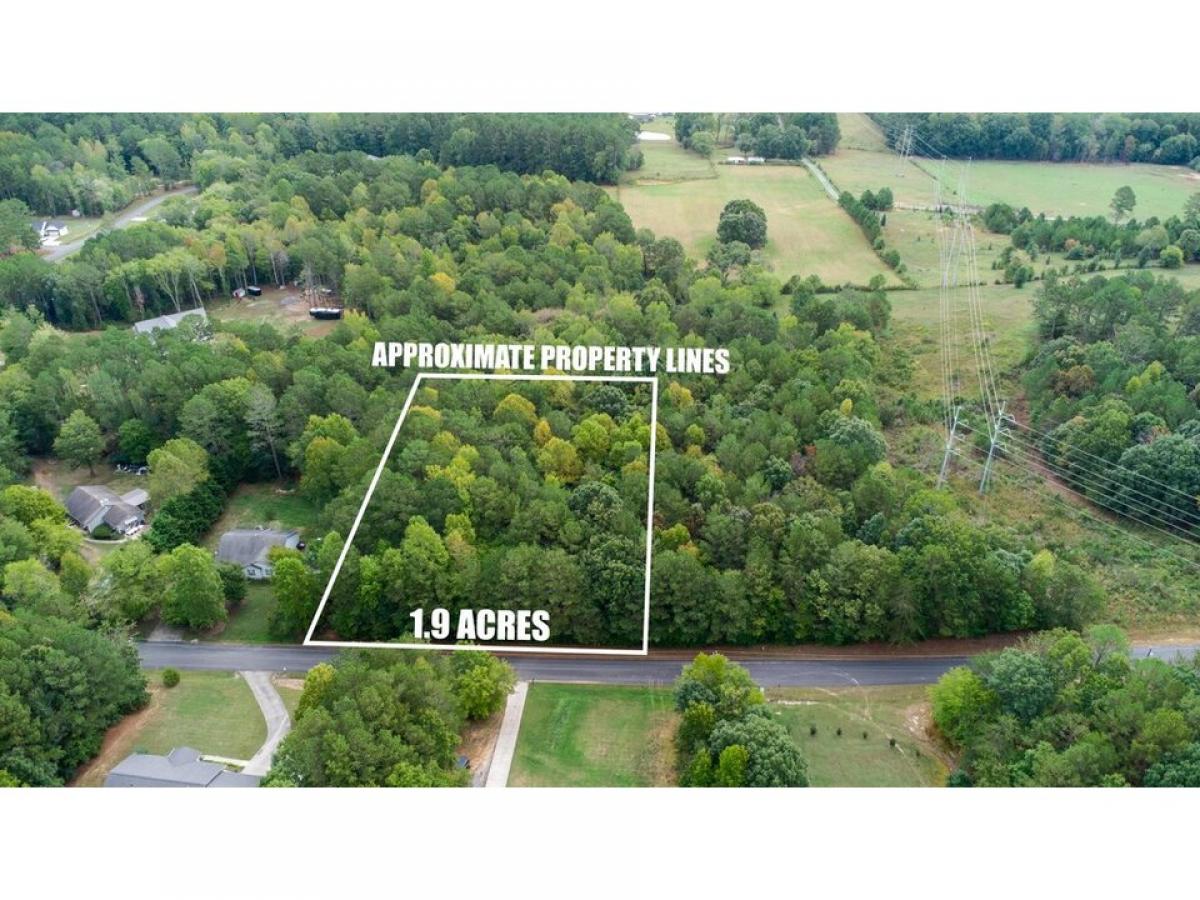 Picture of Residential Land For Sale in Tunnel Hill, Georgia, United States