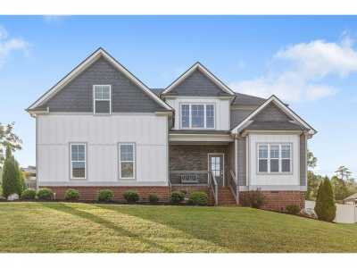 Home For Sale in Hixson, Tennessee