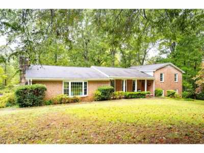 Home For Sale in Cleveland, Tennessee