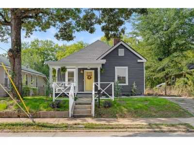 Home For Sale in Chattanooga, Tennessee