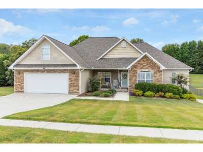 Home For Sale in Soddy Daisy, Tennessee