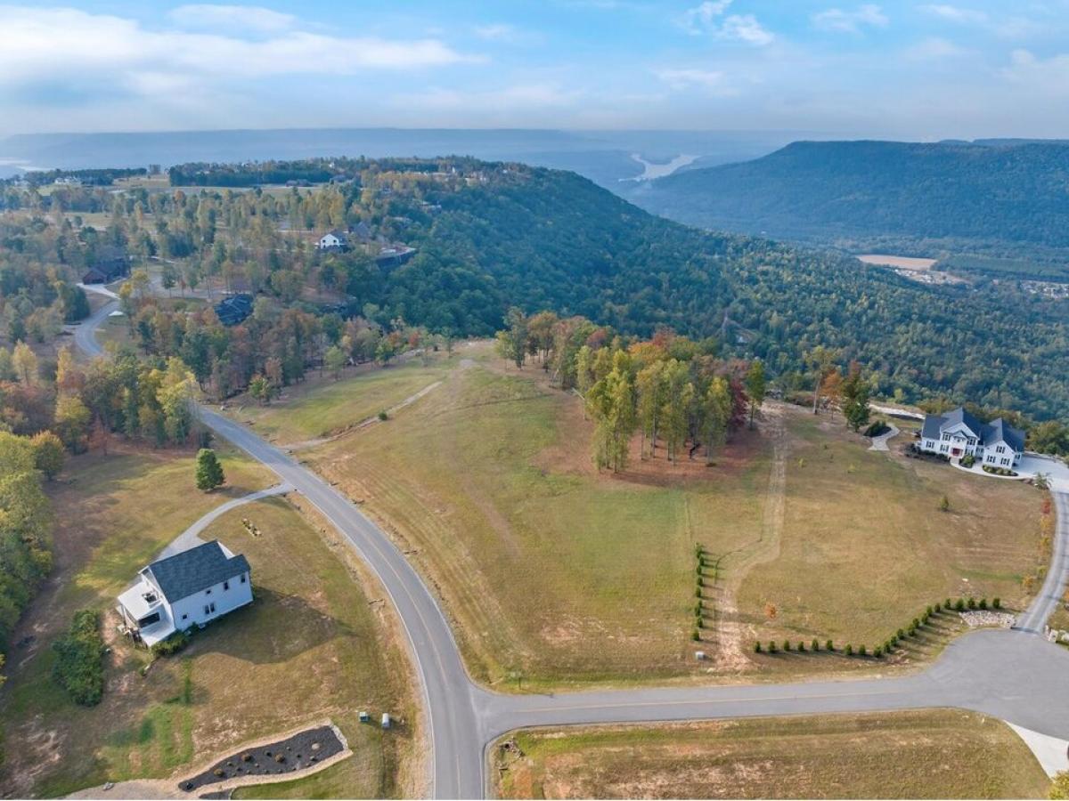 Picture of Residential Land For Sale in Jasper, Tennessee, United States