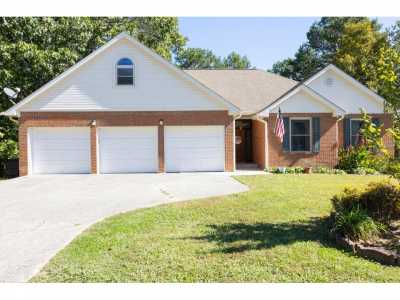 Home For Sale in Ooltewah, Tennessee