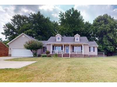 Home For Sale in Cleveland, Tennessee